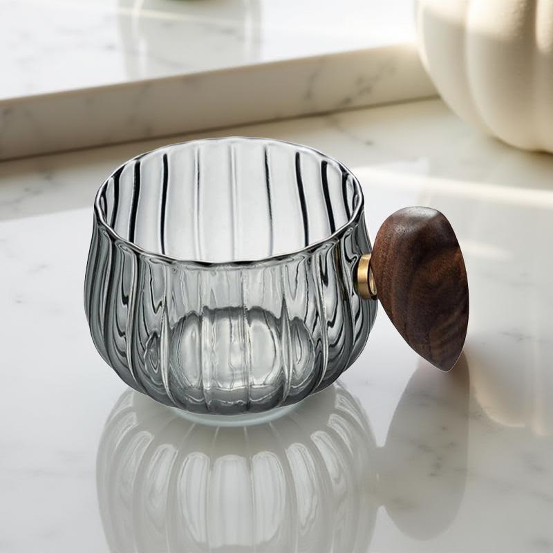 KASSI Glaskopp 210 ml – Ljusgrå & Transparent med Trähandtag