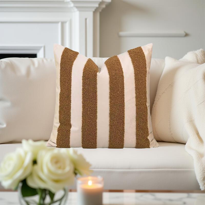 Prydnadskudde 45x45 cm – Elegant design för ett stilfullt hem