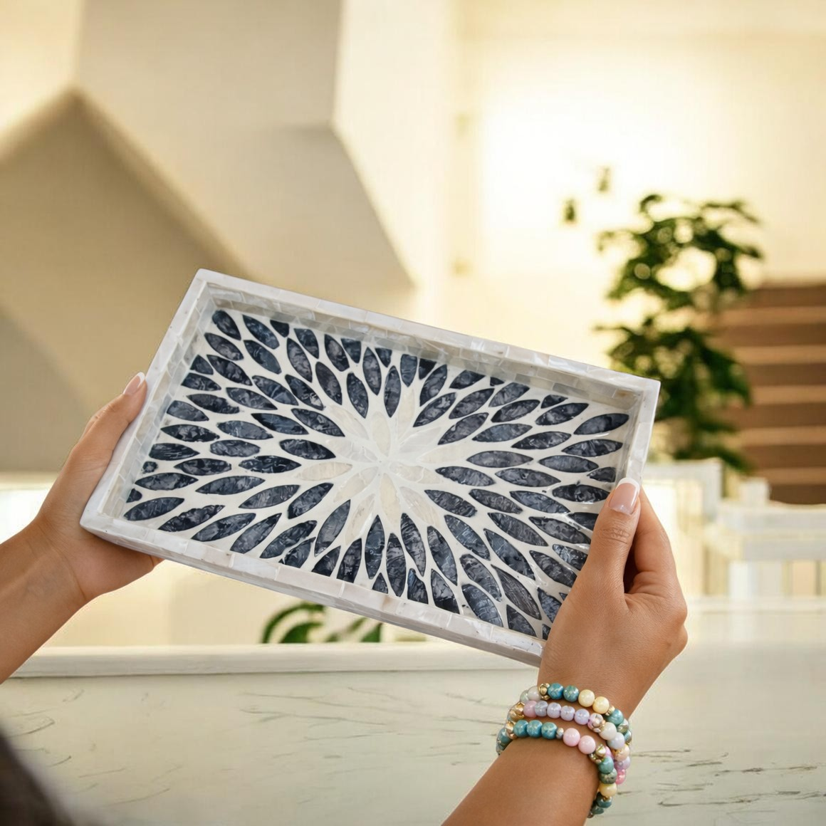 MOROCCO - Dekorativ bricka i snäckmosaik – rektangulär serverings- och förvaringsbricka